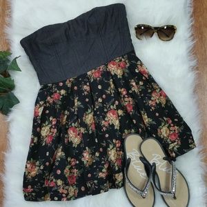 Lucca Couture Dresses - 50% off!!!🌷🌷Lucca Couture Floral Dress🌷 Lucca Couture Dresses - 50% off!!!🌷🌷Lucca Couture Floral Dress🌷